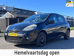 Renault Clio - 1.2 Authentique 1e Eigenaar*Navigatie*Cruise*NAP*Airco*`Dealer onderhouden