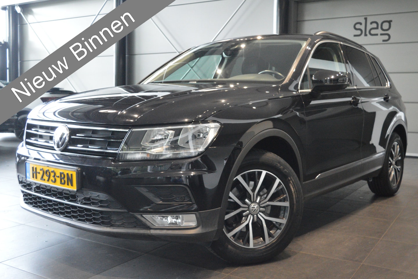 Volkswagen Tiguan - 1.4 TSI ACT Comfortline navi clima cruise trekhaak !! - AutoWereld.nl