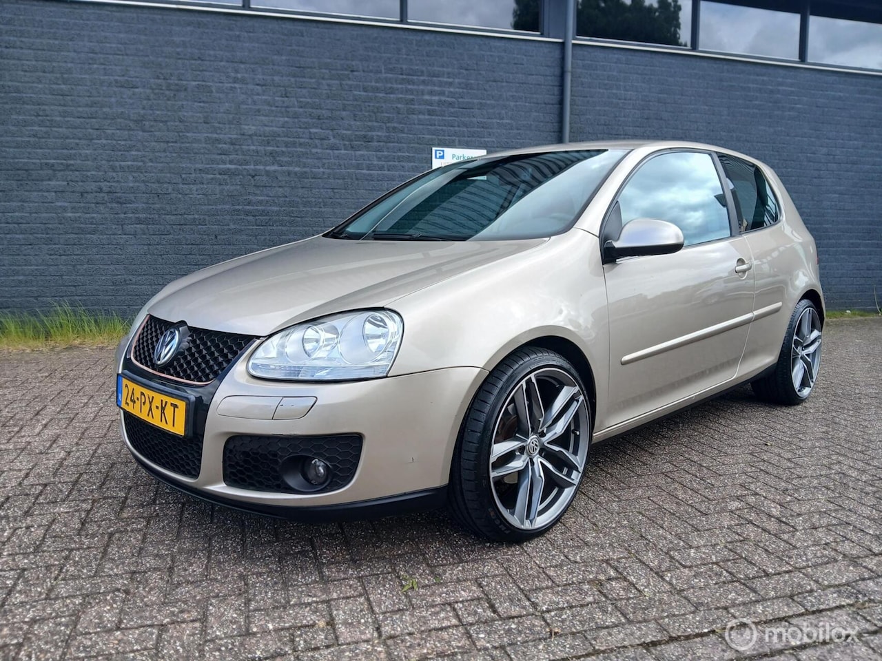 Volkswagen Golf - 1.6 Automaat/Apk 04-'27 - AutoWereld.nl