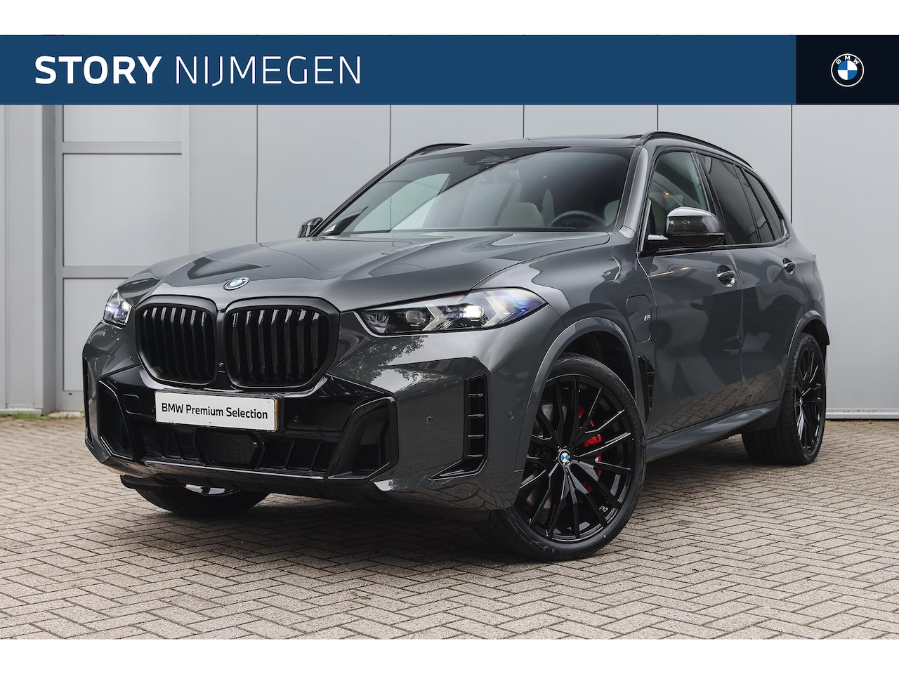 BMW X5 - xDrive50e M Sport / Trekhaak / Panoramadak Sky Lounge / Comfortstoelen / Comfort Access / - AutoWereld.nl