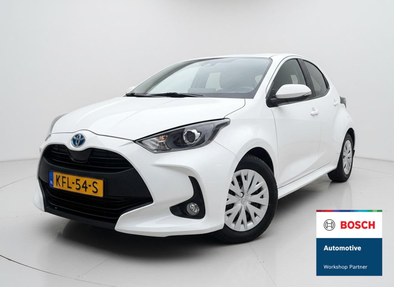 Toyota Yaris - 1.5 Hybrid 115 Comfort CARPLAY - AIRCO - AutoWereld.nl