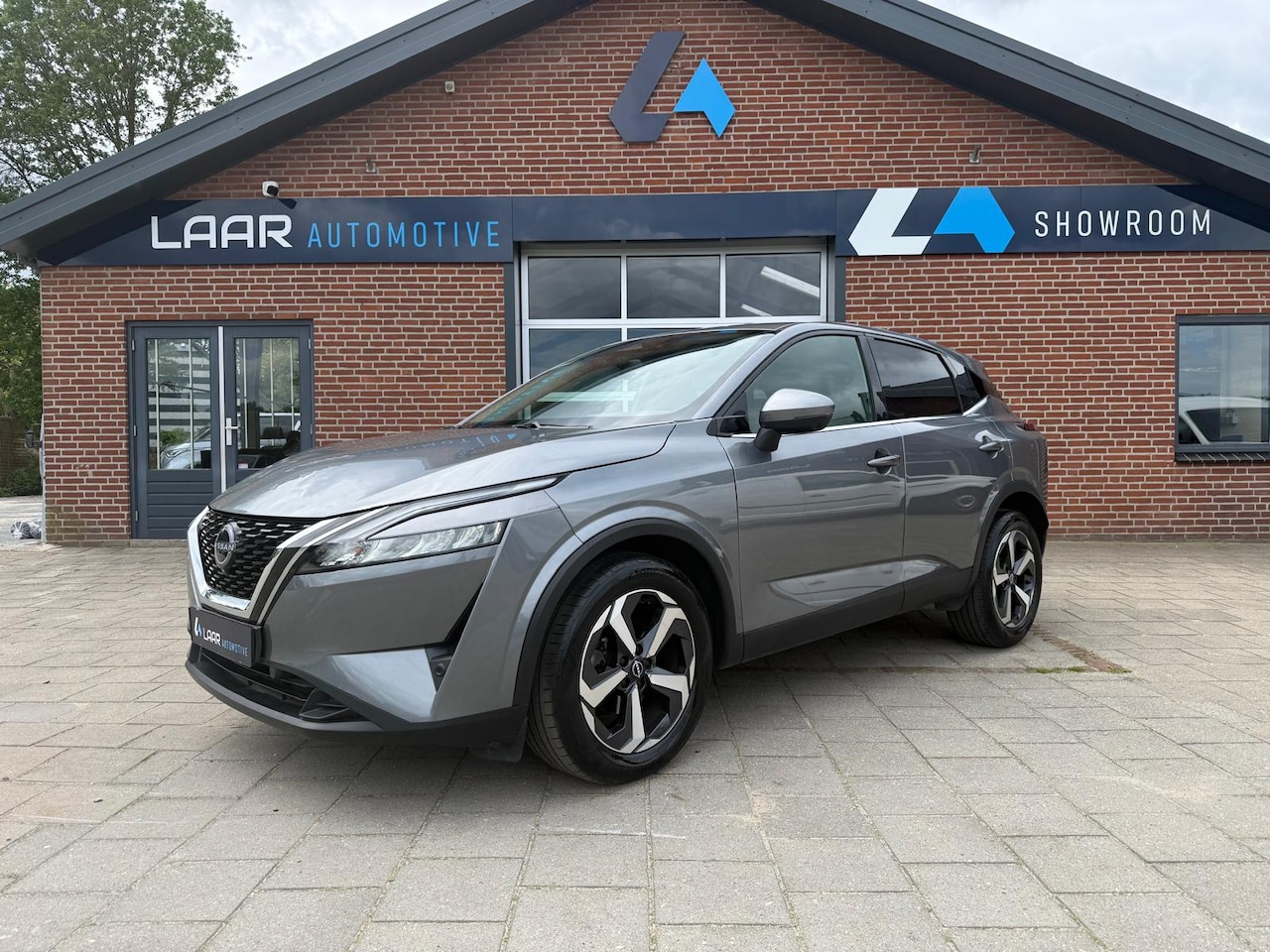 Nissan Qashqai - 1.3 MHEV Xtronic N-Connecta Automaat Navi | 360° Camera | ACC | Virtual | Keyless | LED - AutoWereld.nl