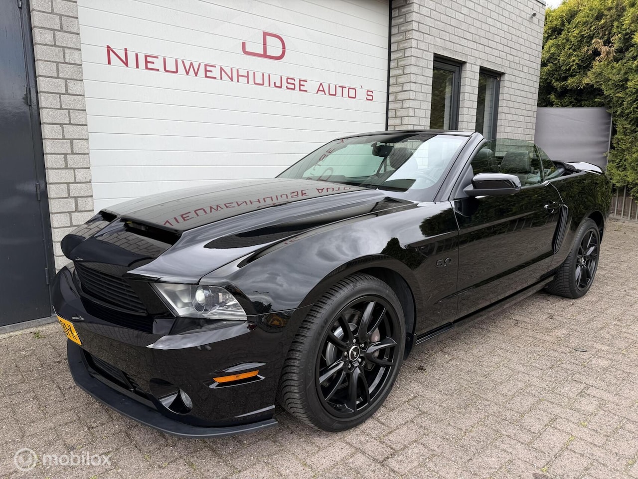 Ford Mustang - 5.0 GT Cabriolet met een handbak! Clean title! - AutoWereld.nl