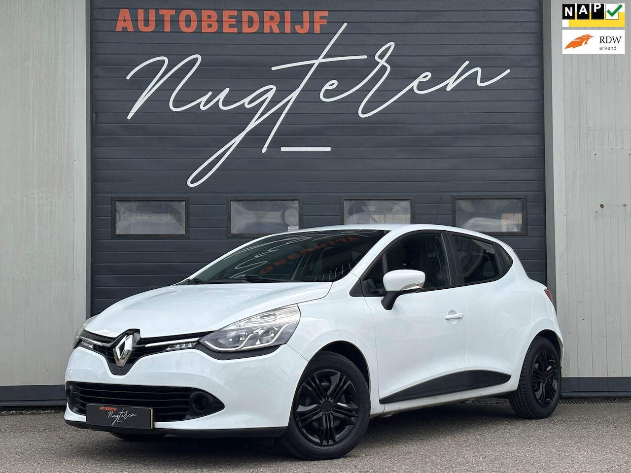 Renault Clio - 0.9 TCe Expression 5-Deurs|Airco|Navi|Apk 5-2027 - AutoWereld.nl