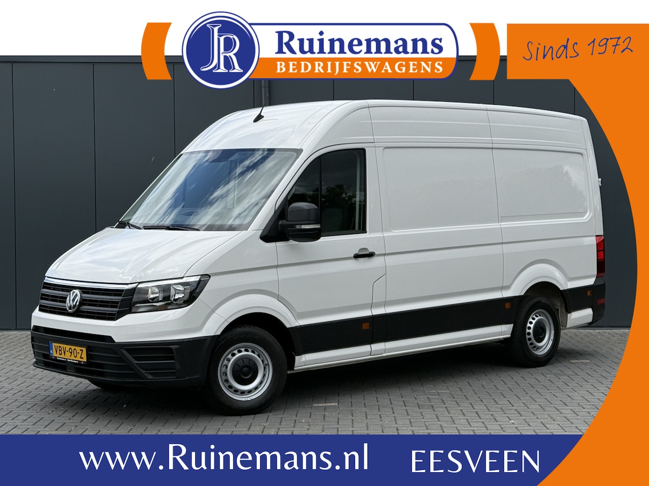 Volkswagen Crafter - 2.0 TDI 141 PK / L3H3 / 1e EIGENAAR / ZEER NETJES !! / AIRCO / CRUISE / ERGO GEVEERDE STOE - AutoWereld.nl