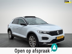 Volkswagen T-Roc - 2.0 TSI 4Motion Sport Virtual|Pano|Lane|NAP
