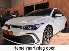 Volkswagen Golf - 2.0 TSI GTI Automaat Pano|HUD|IQlight|Camera|Carplay|Virtual