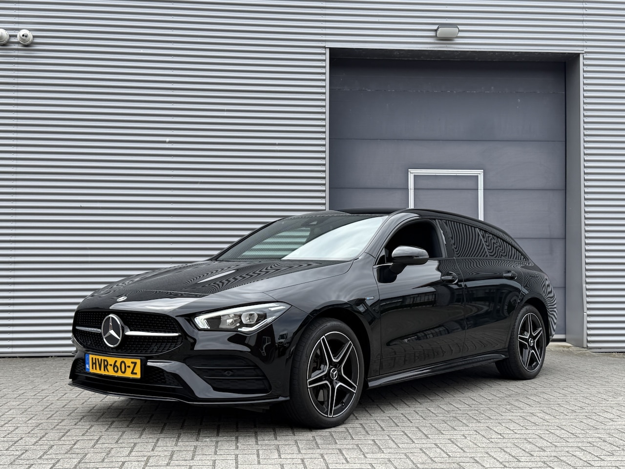 Mercedes-Benz CLA-klasse Shooting Brake - 250 e AMG Line I Aut. I PHEV I Navi I Carplay - AutoWereld.nl