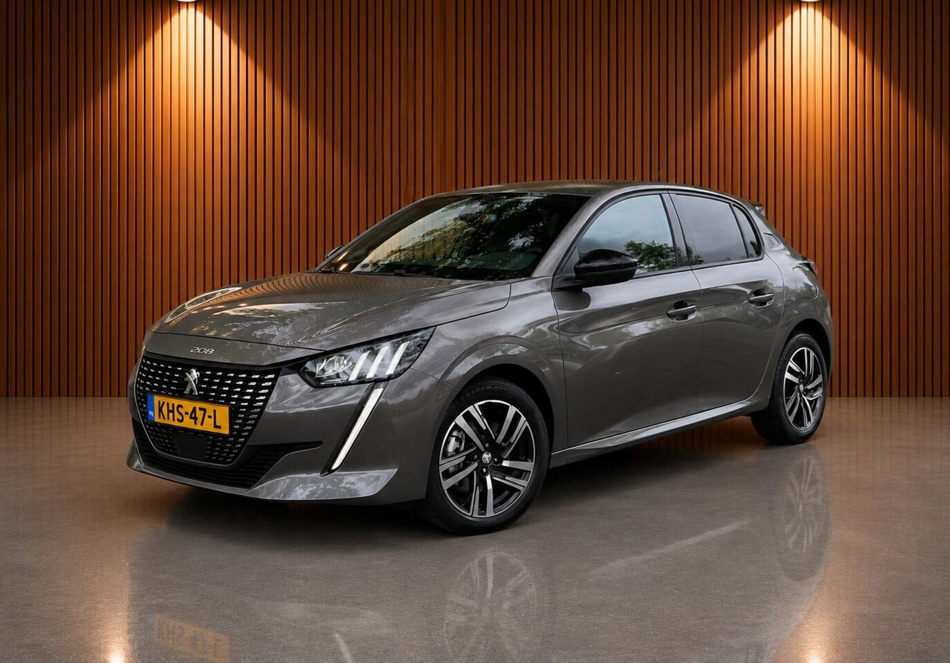 Peugeot 208 - 1.2 PureTech Allure Road Trip Automaat - AutoWereld.nl