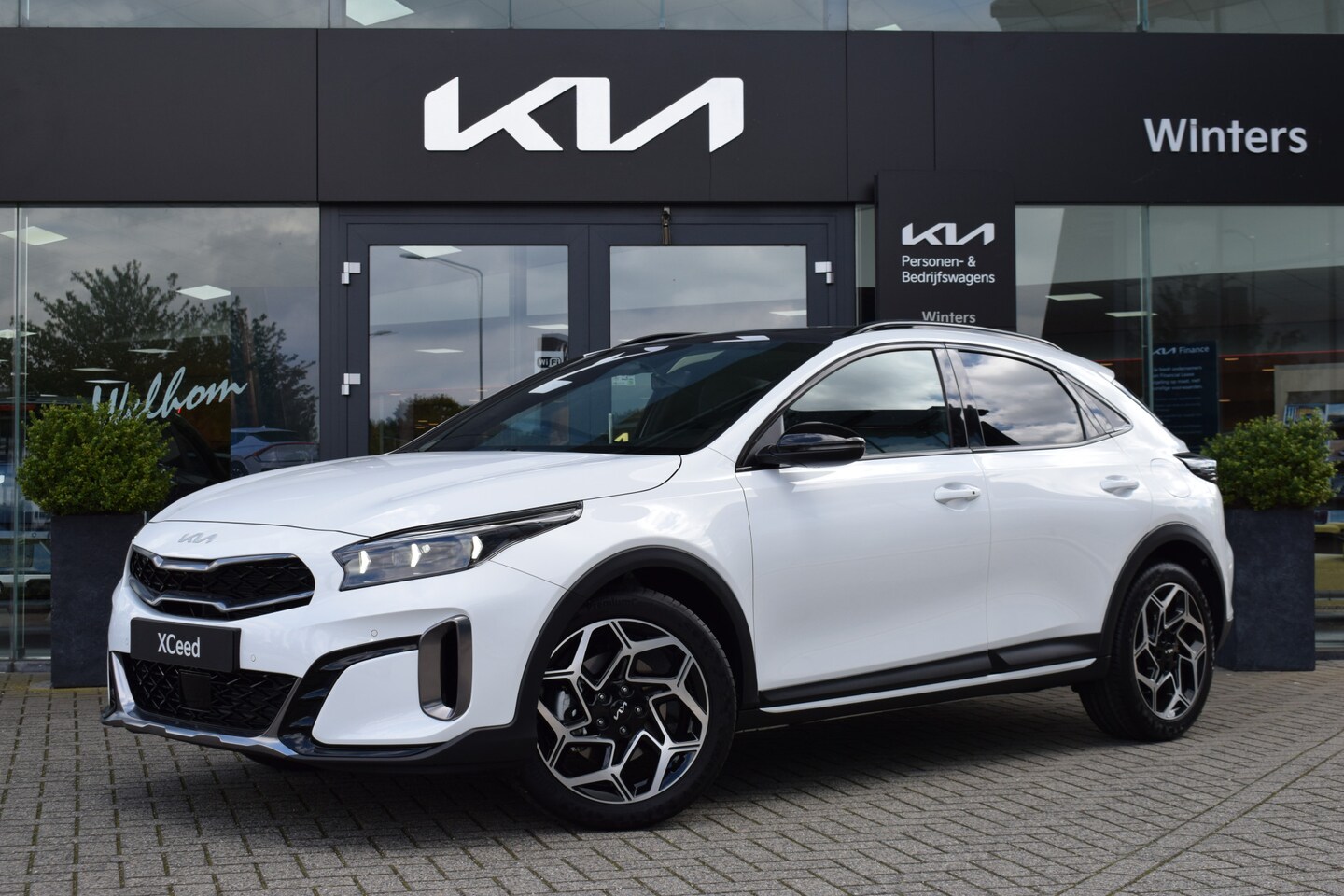 Kia XCeed - 1.5 T-GDi GT-Line Direct uit voorraad leverbaar! | Kantel/ Schuifdak | Dodehoekdetectie | - AutoWereld.nl
