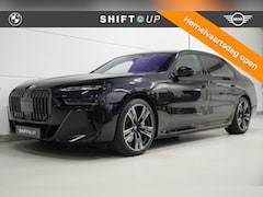 BMW 7-serie - 750e xDrive M-Sport | Bowers & Wilkins | Massage | Skylounge | Tartufo Leder