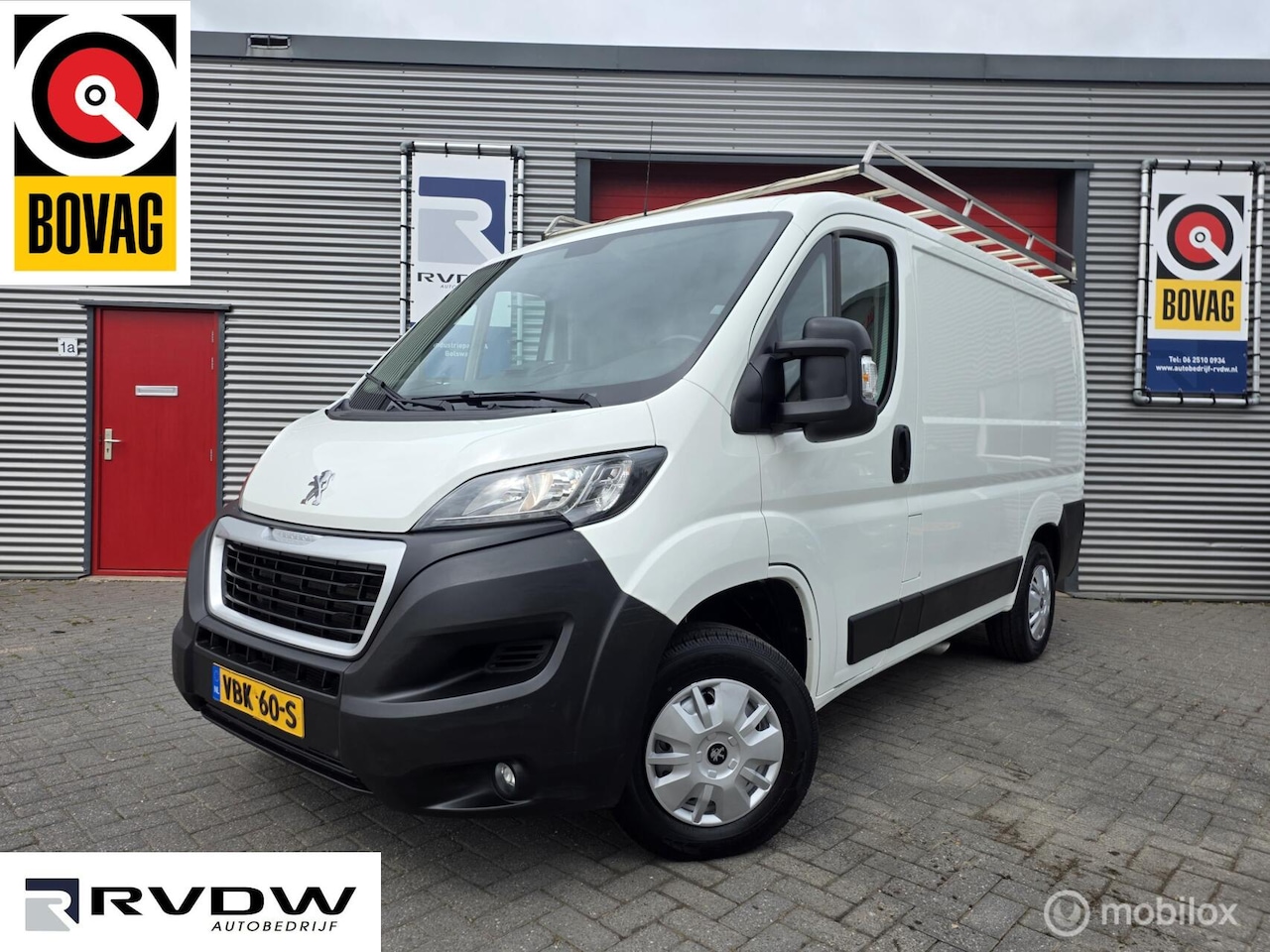 Peugeot Boxer - Bestel 330 2.0 BlueHDI L1H1 Pro - AutoWereld.nl