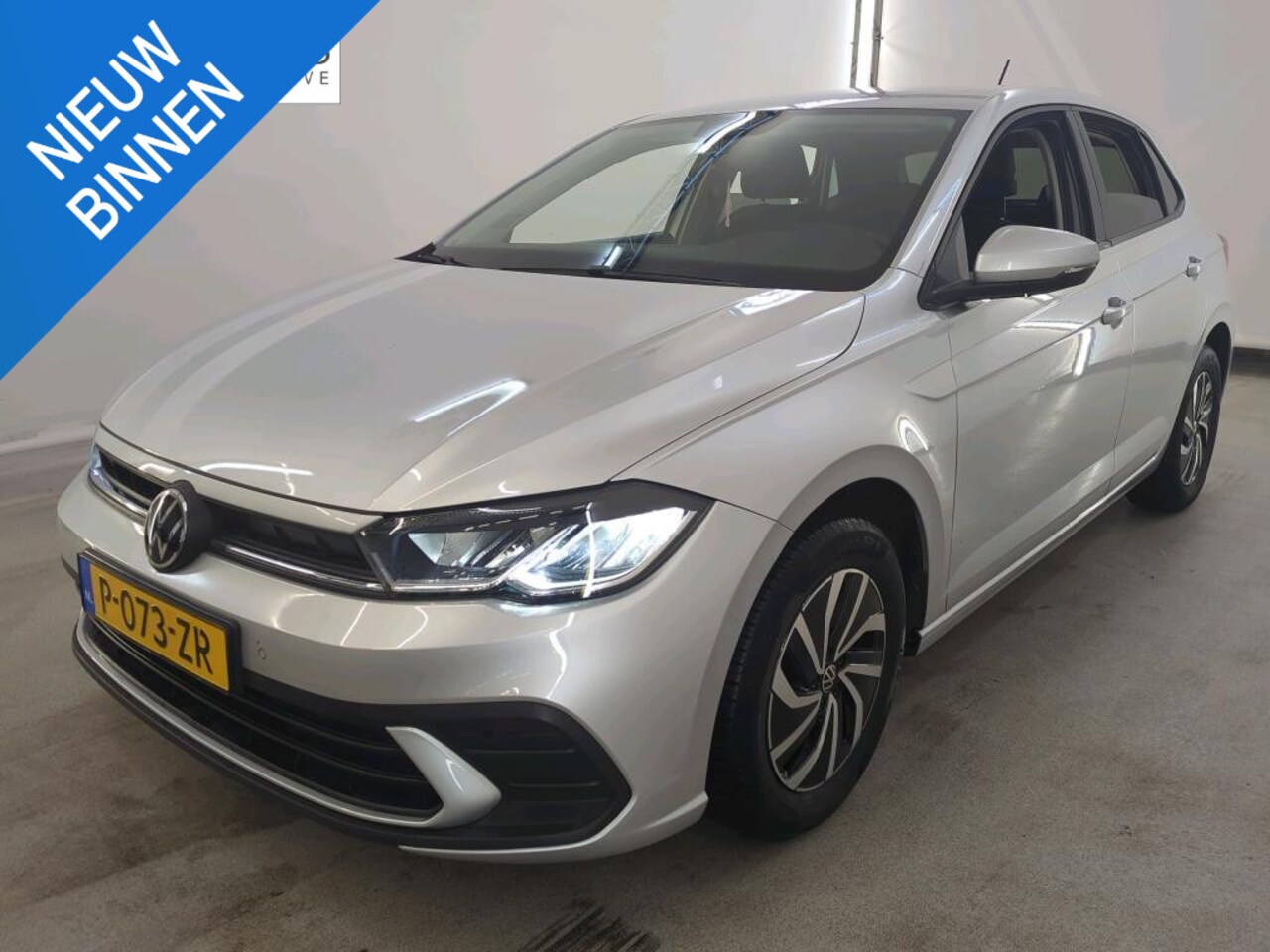 Volkswagen Polo - 1.0 TSI Life Business NL-AUTO | NAVI | LED| STOELVERWARMING - AutoWereld.nl