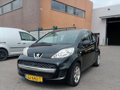 Peugeot 107 - 1.0-12V XR