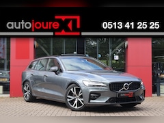 Volvo V60 - 2.0 B3 R-Design | Origineel NL | Panoramadak | ACC | Harman/Kardon | Camera | Trekhaak |