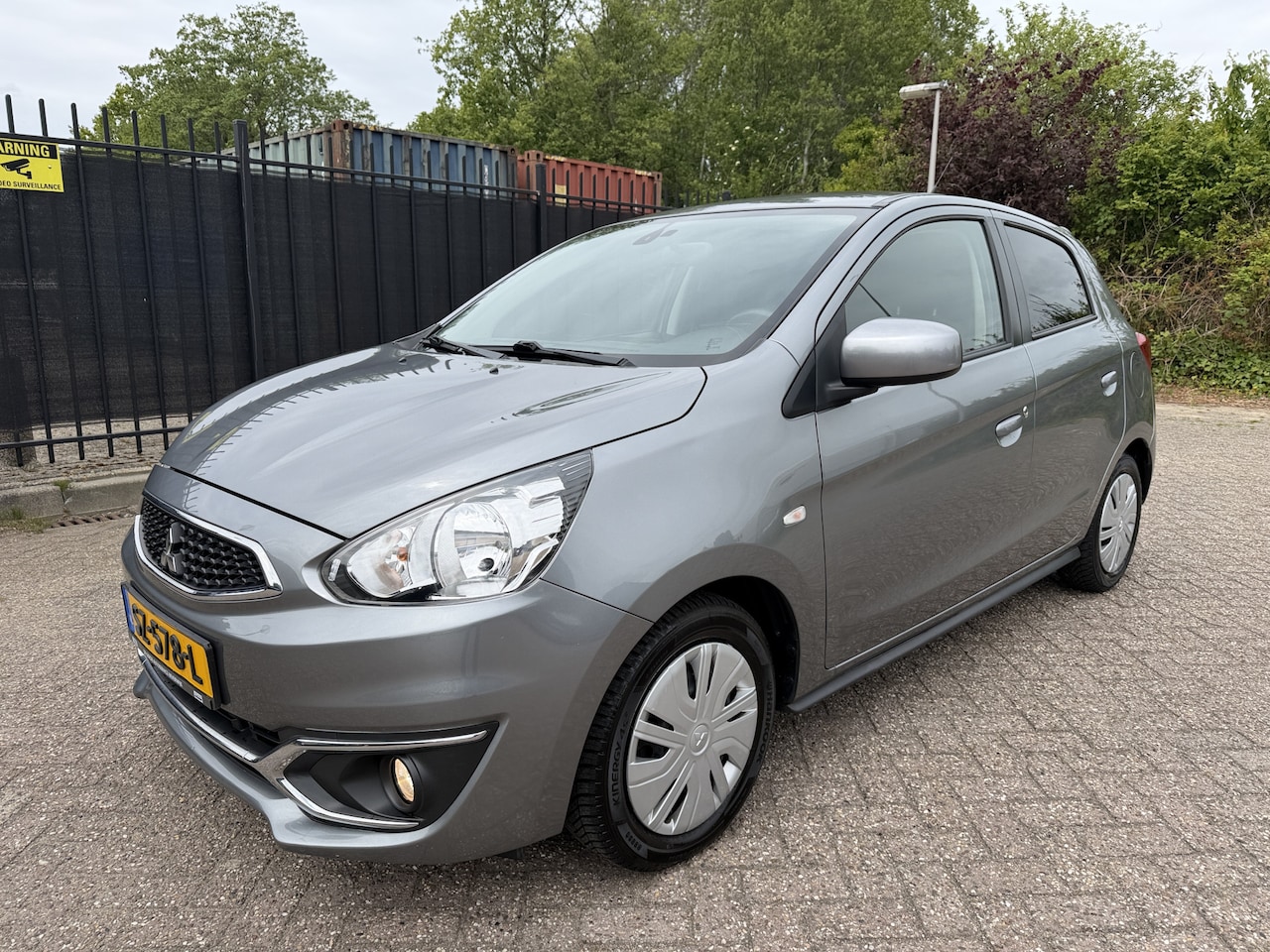 Mitsubishi Space Star - 1.2 Automaat 5 Drs Connect Pro Carplay - AutoWereld.nl