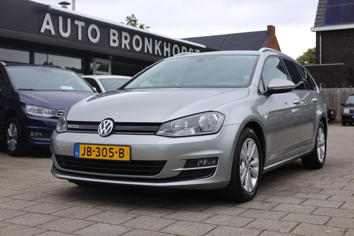 Volkswagen Golf Variant - 1.0 TSI EDITION | NAVI | CAMERA | CARPLAY | PDC - AutoWereld.nl