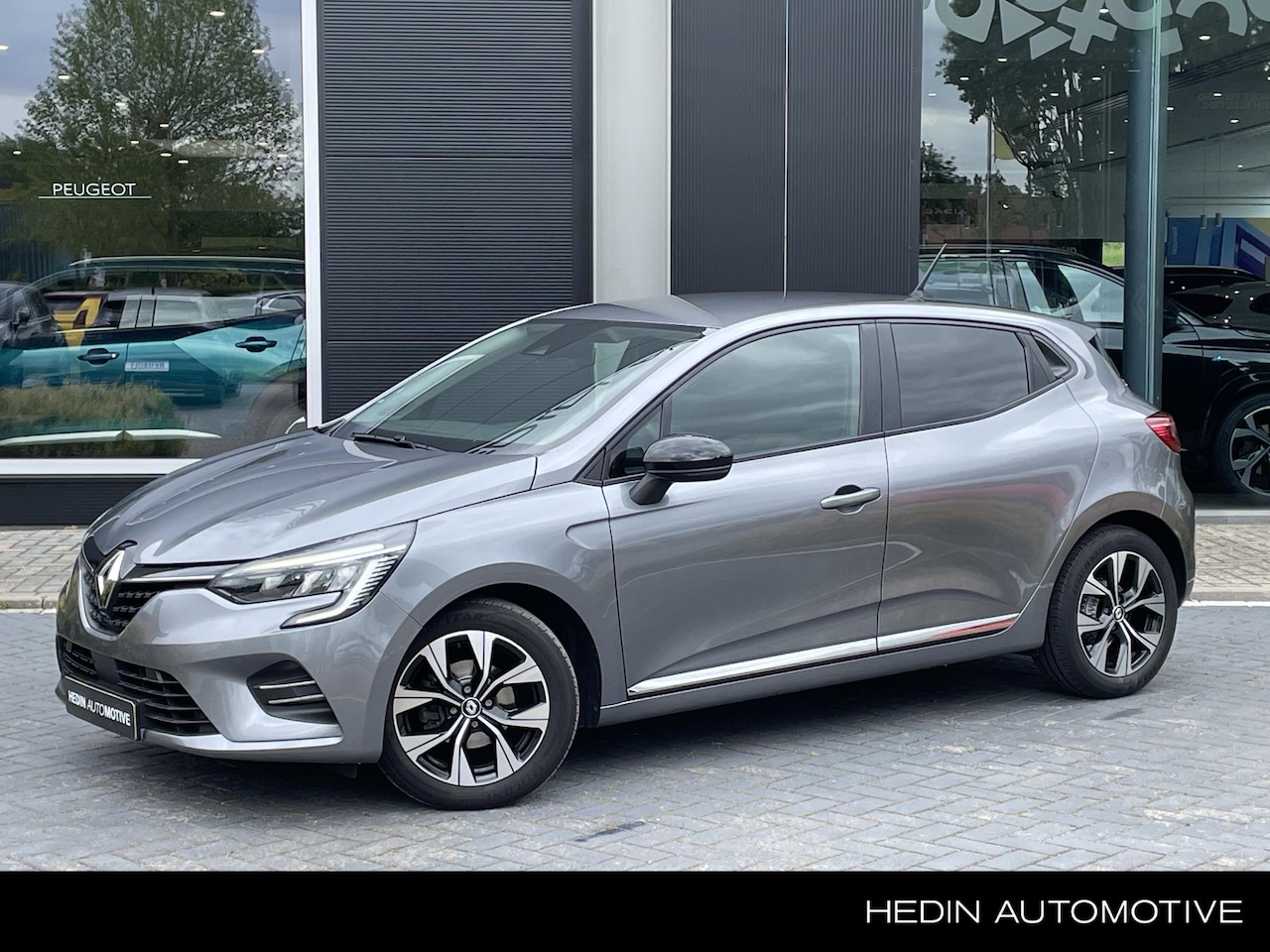 Renault Clio - 1.0 Tce 90PK Evolution | Binnenkort Beschikbaar in onze showroom | - AutoWereld.nl