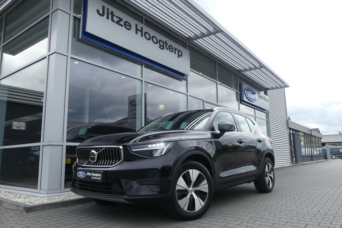Volvo XC40 - 1.5 T4 Plug-in hybrid Essential Bright FACELIFT, WINTER PACK, CRUISE, CLIMA, NAVI, CAMERA, - AutoWereld.nl