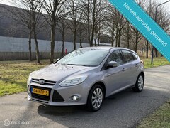 Ford Focus - 1.6 TI-VCT Trend*APK 9/26*NAVI*AIRCO*5 DRS