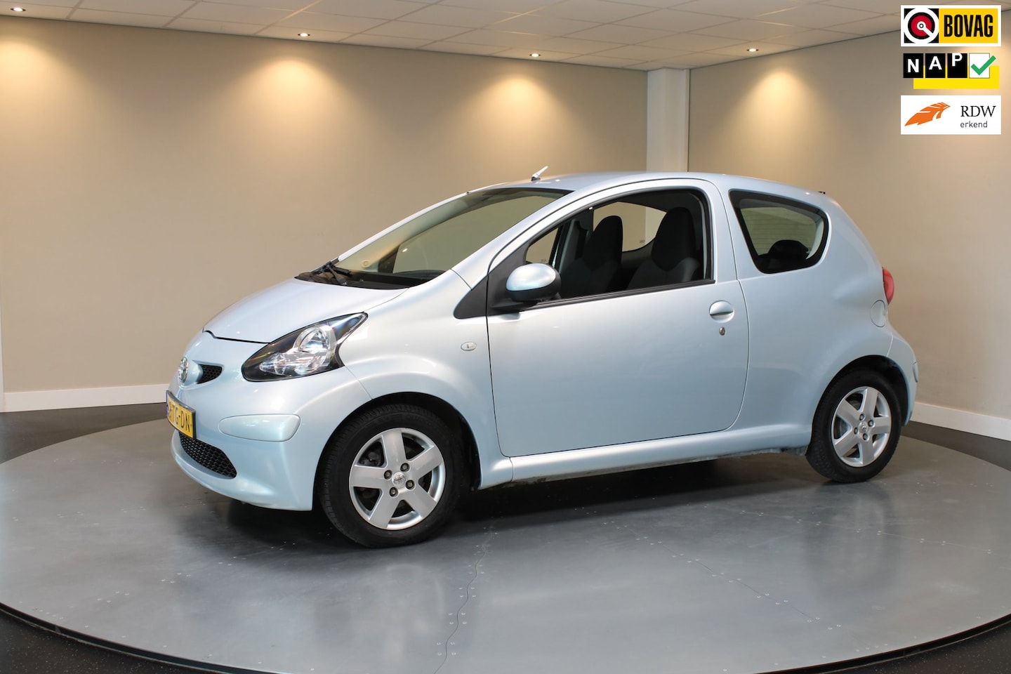 Toyota Aygo - 1.0-12V Sport *Automaat* Airco|All-seasons|Lm-Velgen|NAP - AutoWereld.nl