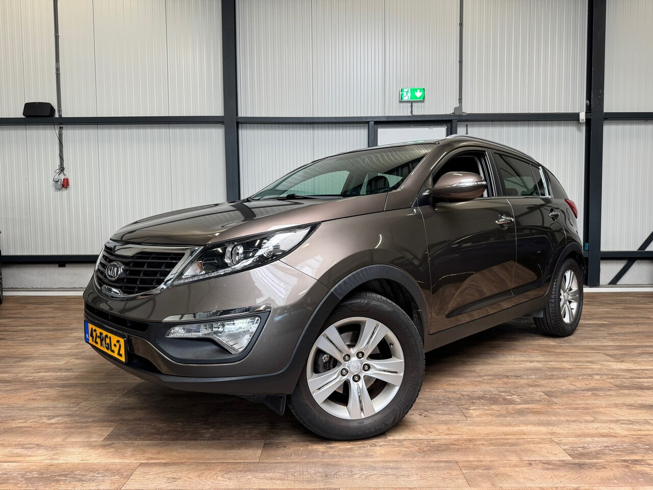 Kia Sportage - 1.6 GDI X-ecutive Plus Pack / nette staat - AutoWereld.nl