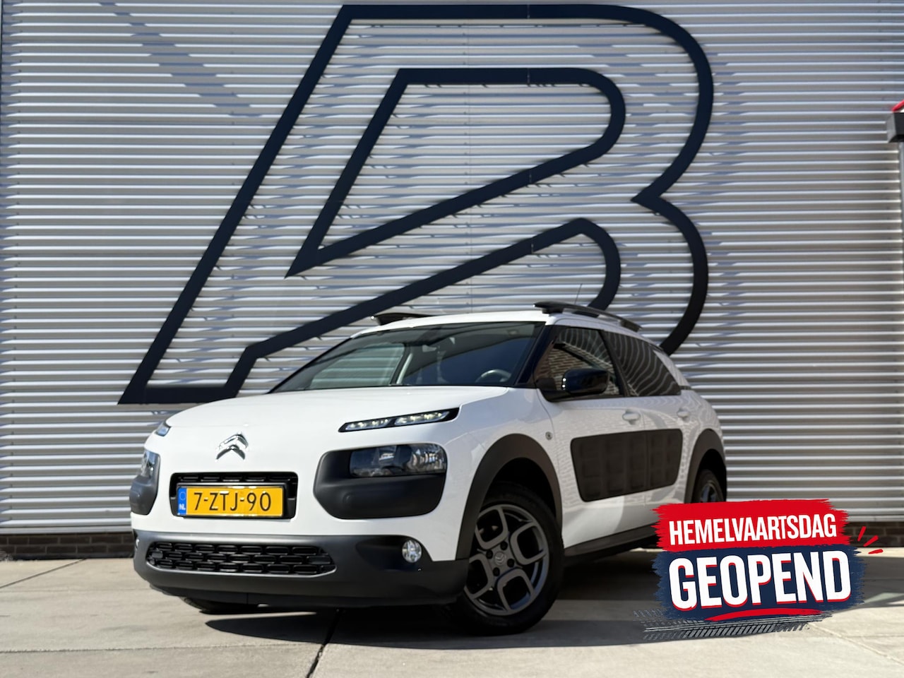 Citroën C4 Cactus - 1.2 VTi Shine 2e Eigenaar|Navi|Camera|Clima|Cruise|N.A.P|Goed Onderhouden|Nieuwe APK bij A - AutoWereld.nl