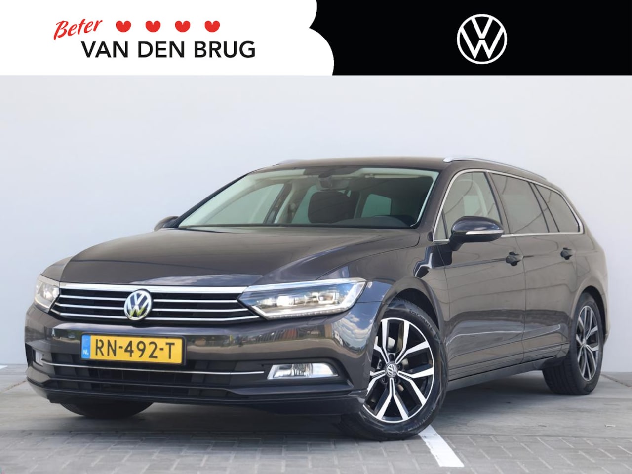Volkswagen Passat Variant - 1.4 TSI ACT Comfortline Business 150PK DSG | Led Plus | Trekhaak | Stoelverwarming | Navig - AutoWereld.nl