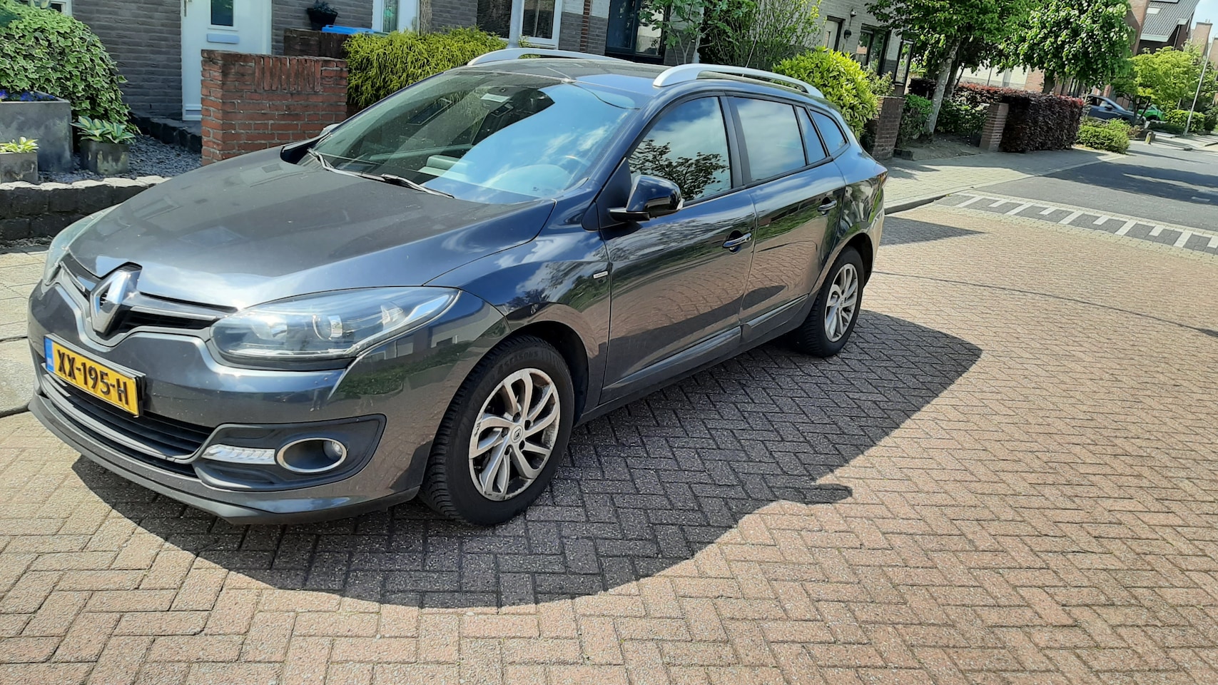 Renault Mégane Estate - 1.2 TCe Limited - AutoWereld.nl