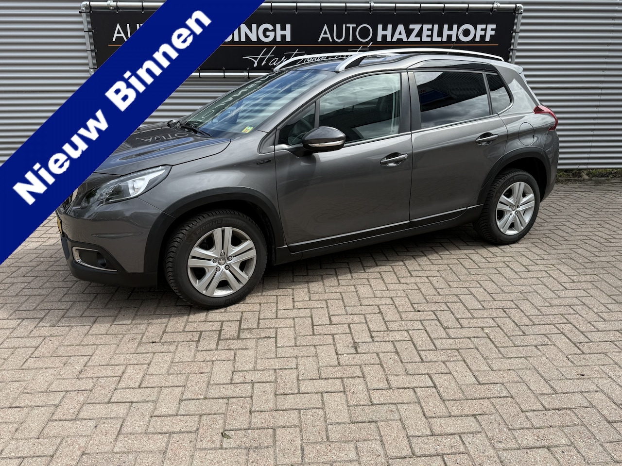 Peugeot 2008 - 1.2 PureTech Signature Vol Automaat!!! | Airco | PDC Achter | Navi | Bluetooth | Privacy G - AutoWereld.nl