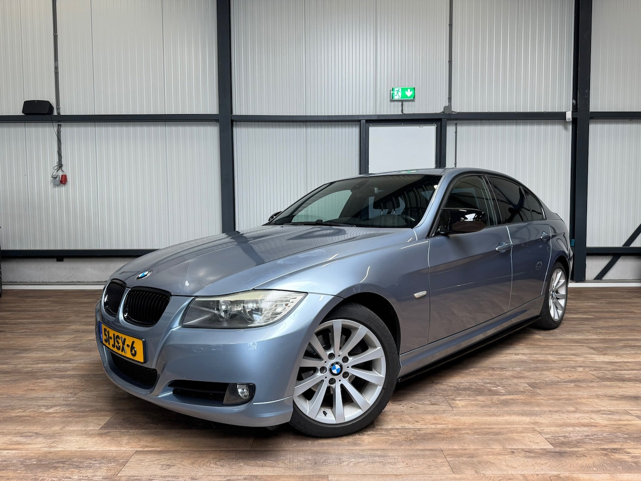 BMW 3-serie - 318i Business automaat / nette staat! - AutoWereld.nl