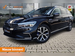Volkswagen Passat Variant - 1.4 TSI PHEV GTE Business | Trekhaak | Camera | Matrix |