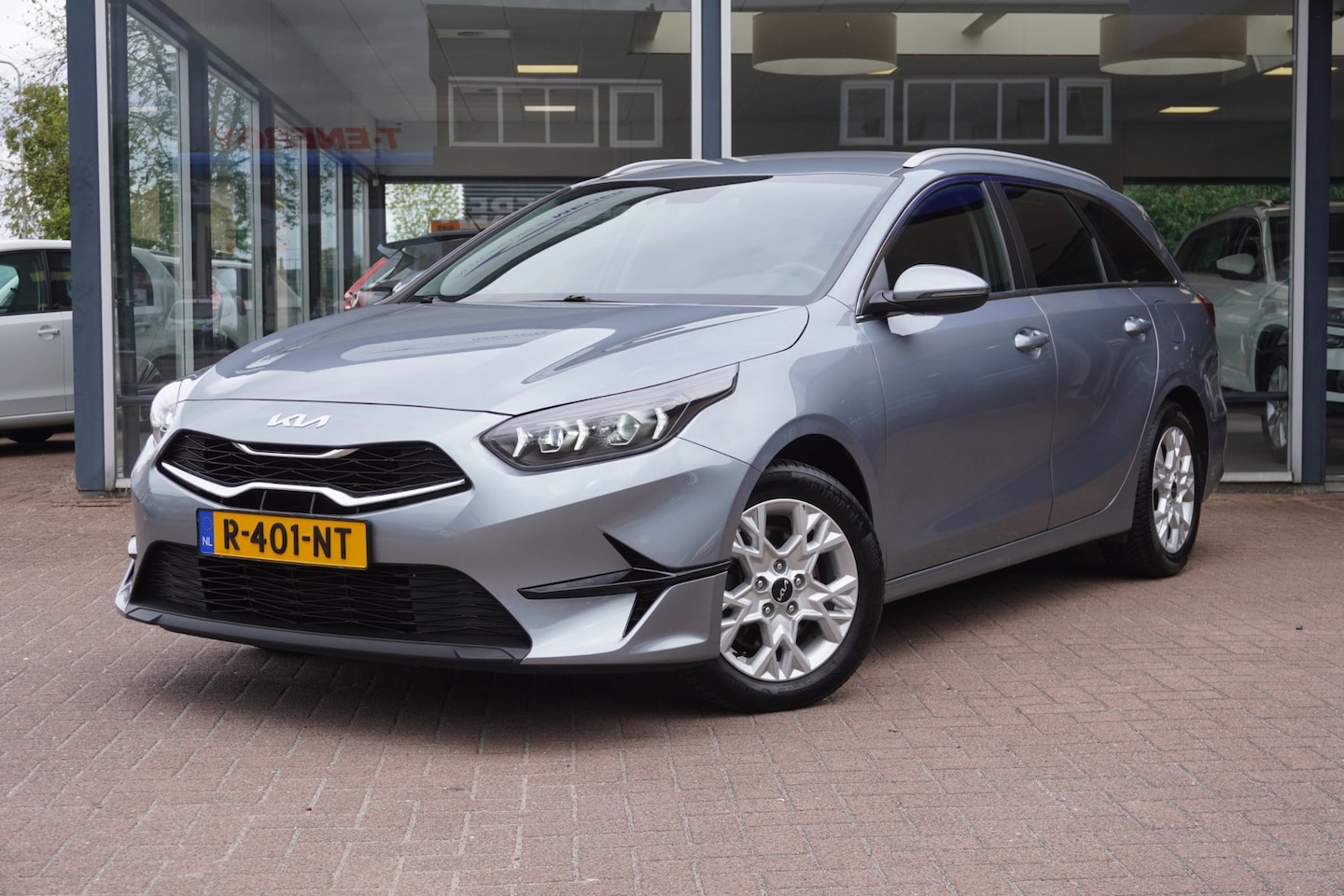 Kia Cee'd Sportswagon - Ceed 1.5 T-GDi DynamicLine | Navigatie | Airco | 2022 | Vol opties | Elek. Pakket | Inruil - AutoWereld.nl