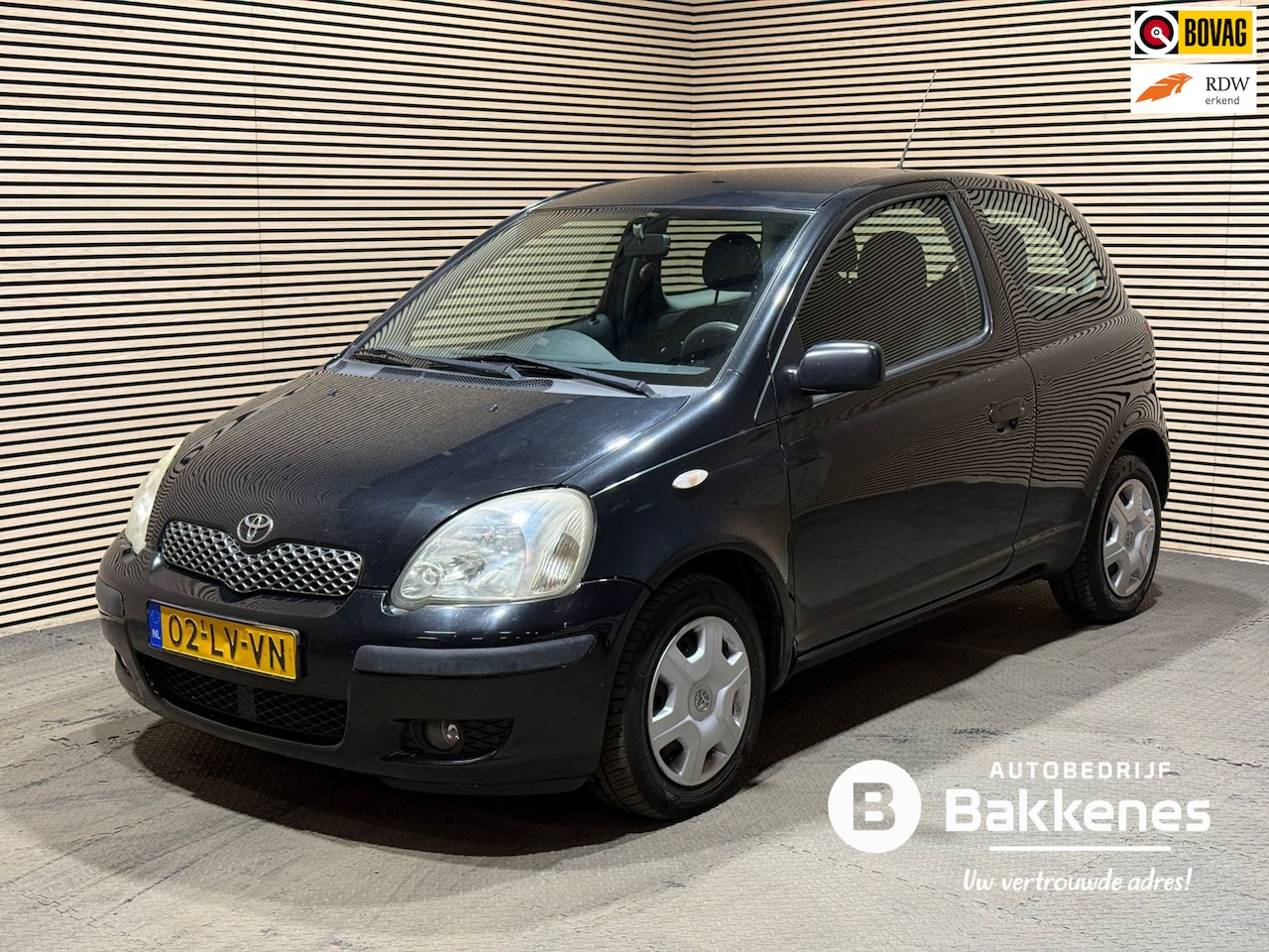Toyota Yaris - 1.3 VVT-i Luna | APK 01-2027 - AutoWereld.nl