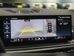 BMW X5 - xDrive50e M Sport Automaat / Panoramadak Sky Lounge / Trekhaak / Bowers & Wilkins / Comfor