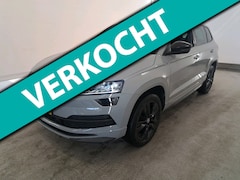 Skoda Karoq - 1.5 TSI 150pk Automaat Sportline Business | Panoramadak | Trekhaak | Comfort & Functie pak