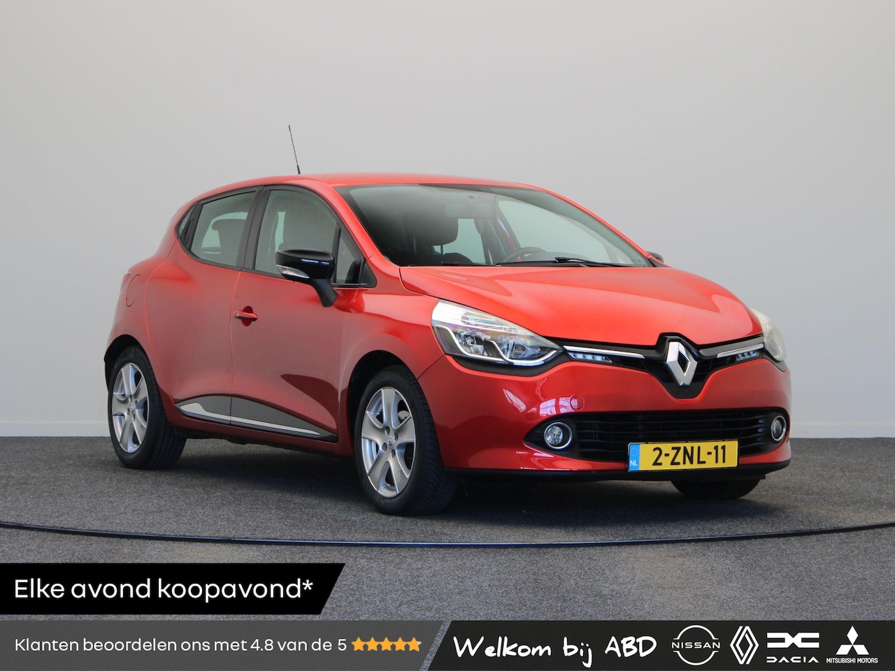 Renault Clio - 0.9 TCe Expression | Airco | Navigatie | cruise control | Trekhaak | - AutoWereld.nl