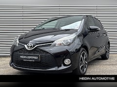 Toyota Yaris - 1.3 VVT-i Dynamic / Nederlandse Auto / Eerste Eigenaar / Navigatie / Panoramadak / Parkeer