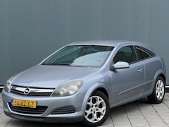 Opel Astra GTC - BWJ 10-2005 | 1.6 105PK Edition | AIRCO | CRUISE | LICHTMETAAL | RADIO/CD