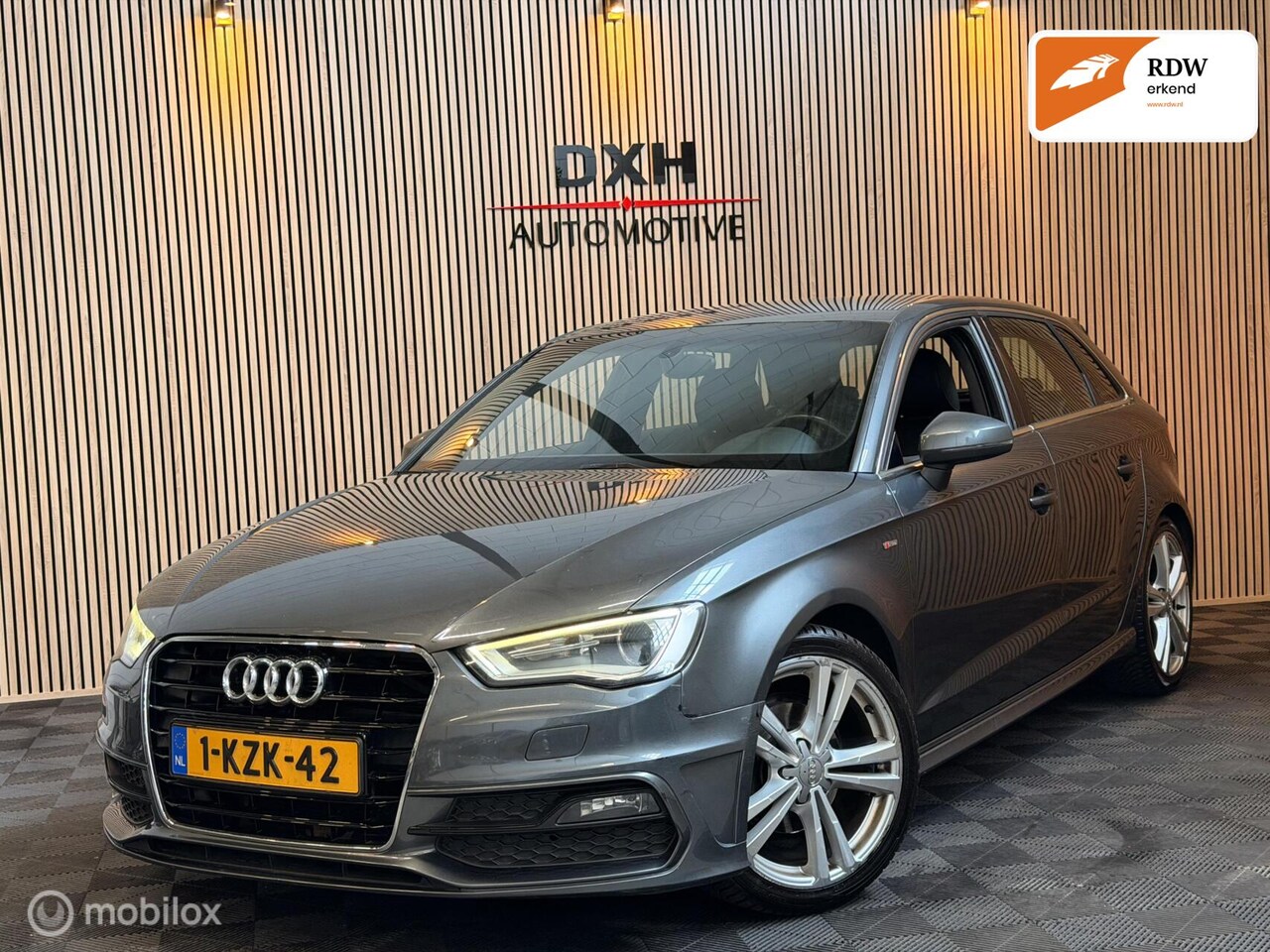 Audi A3 Sportback - 1.4 TFSI CoD S-Line APK-5/2027 B&O NAV PDC - AutoWereld.nl