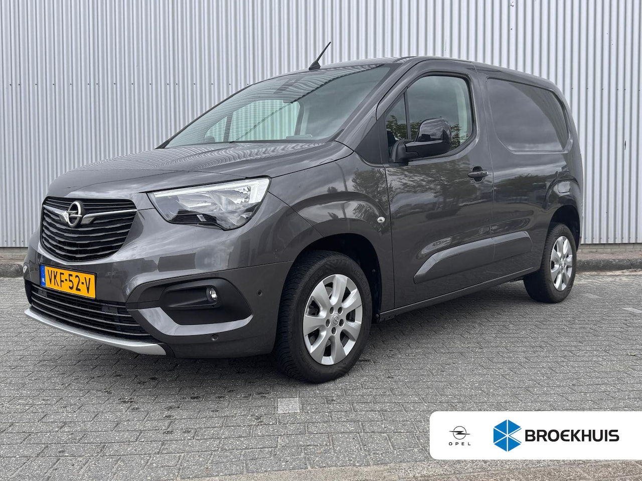 Opel Combo - 1.5D L1H1 130pk Automaat Edition | Camera | Parkeersensoren Voor + Achter | Navigatie | Ke - AutoWereld.nl