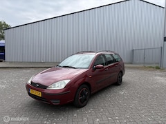Ford Focus Wagon - 1.4-16V Cool Edition