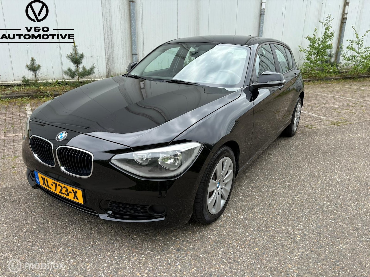 BMW 1-serie - 116i | Airco | All-season banden - AutoWereld.nl