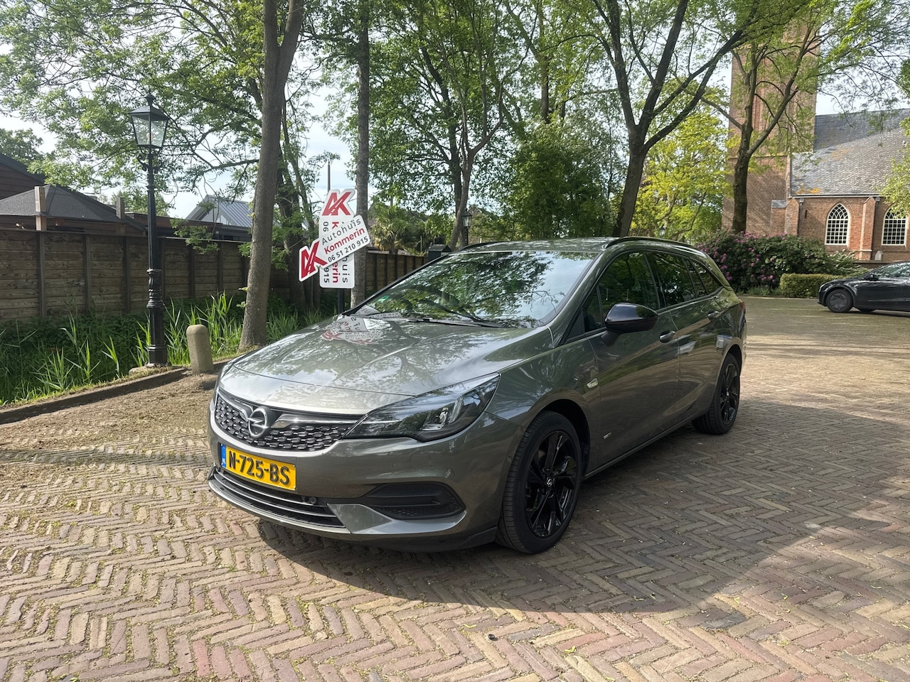 Opel Astra Sports Tourer - 1.2 Design & Tech Hemelvaartsdag open 9-12 uur. - AutoWereld.nl
