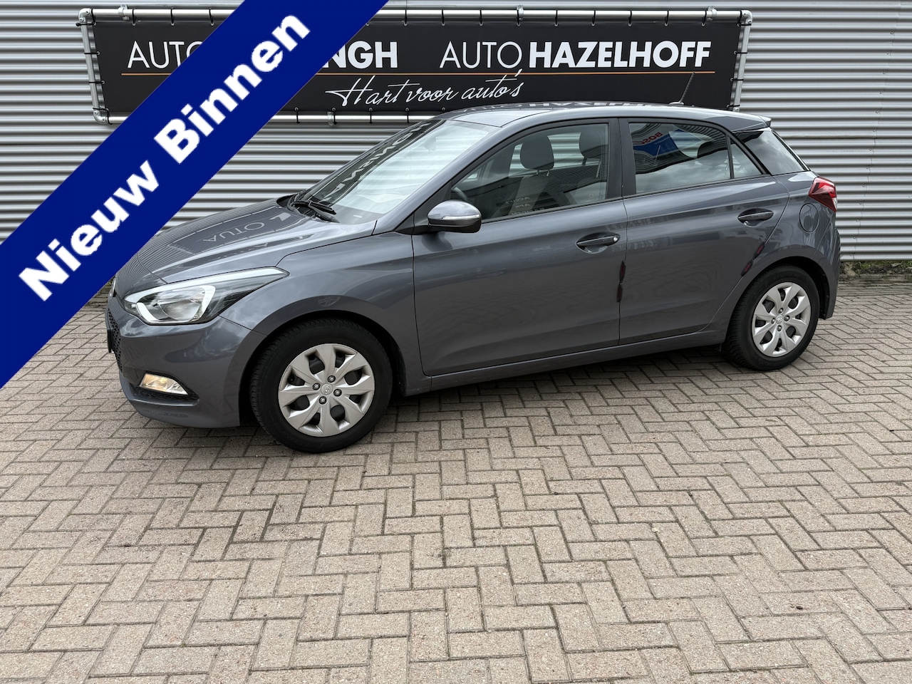 Hyundai i20 - 1.2 HP i-Motion Comfort Slechts 93.134km!! | Camera | PDC Achter | Airco | Navigatie | Cru - AutoWereld.nl