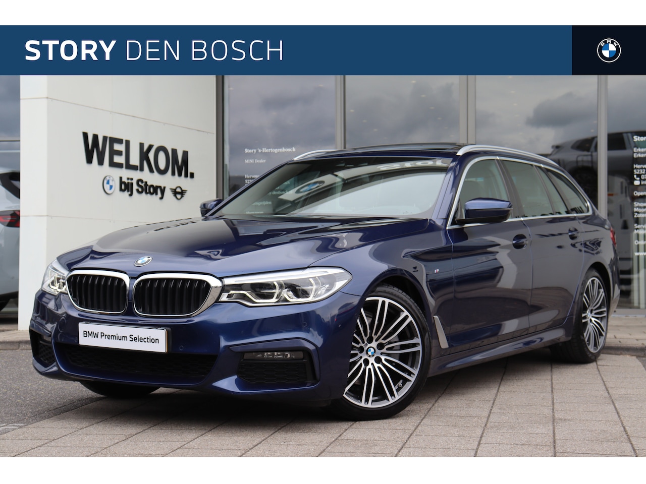 BMW 5-serie Touring - 520i High Executive Automaat / Panoramadak / Comfortstoelen / Achteruitrijcamera / Head-Up - AutoWereld.nl