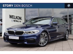 BMW 5-serie Touring - 520i High Executive Automaat / Panoramadak / Comfortstoelen / Achteruitrijcamera / Head-Up