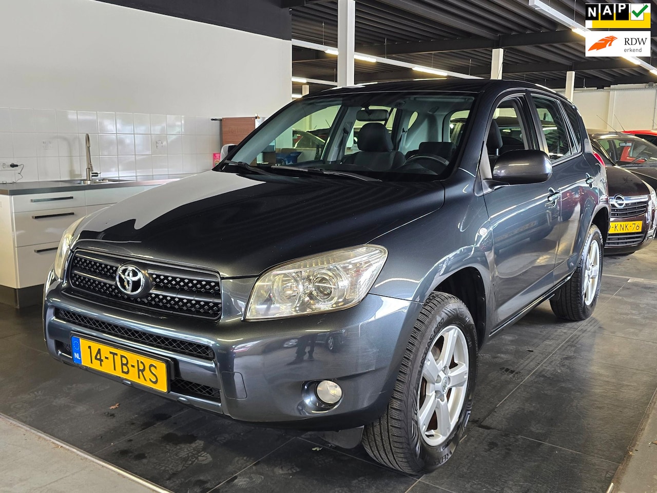 Toyota RAV4 - 2.0 VVTi Linea Sol/4X4/AIRCO/CRUISE/N.A.P/ - AutoWereld.nl