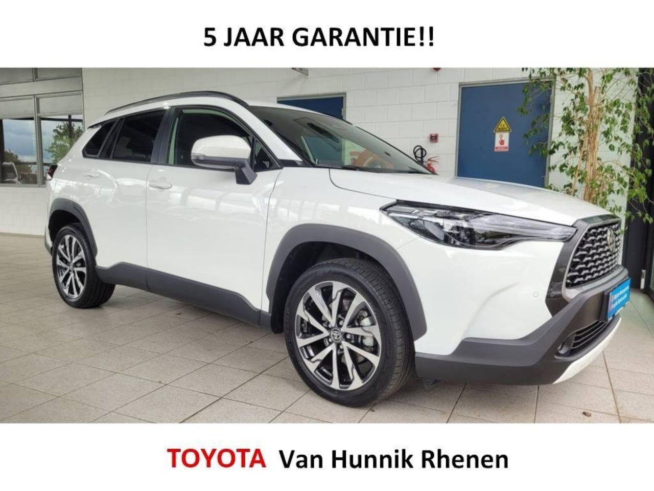 Toyota Corolla Cross - 1.8 Style | Parkeersens V+A | Stoel en stuur verw | Dodehoek | - AutoWereld.nl