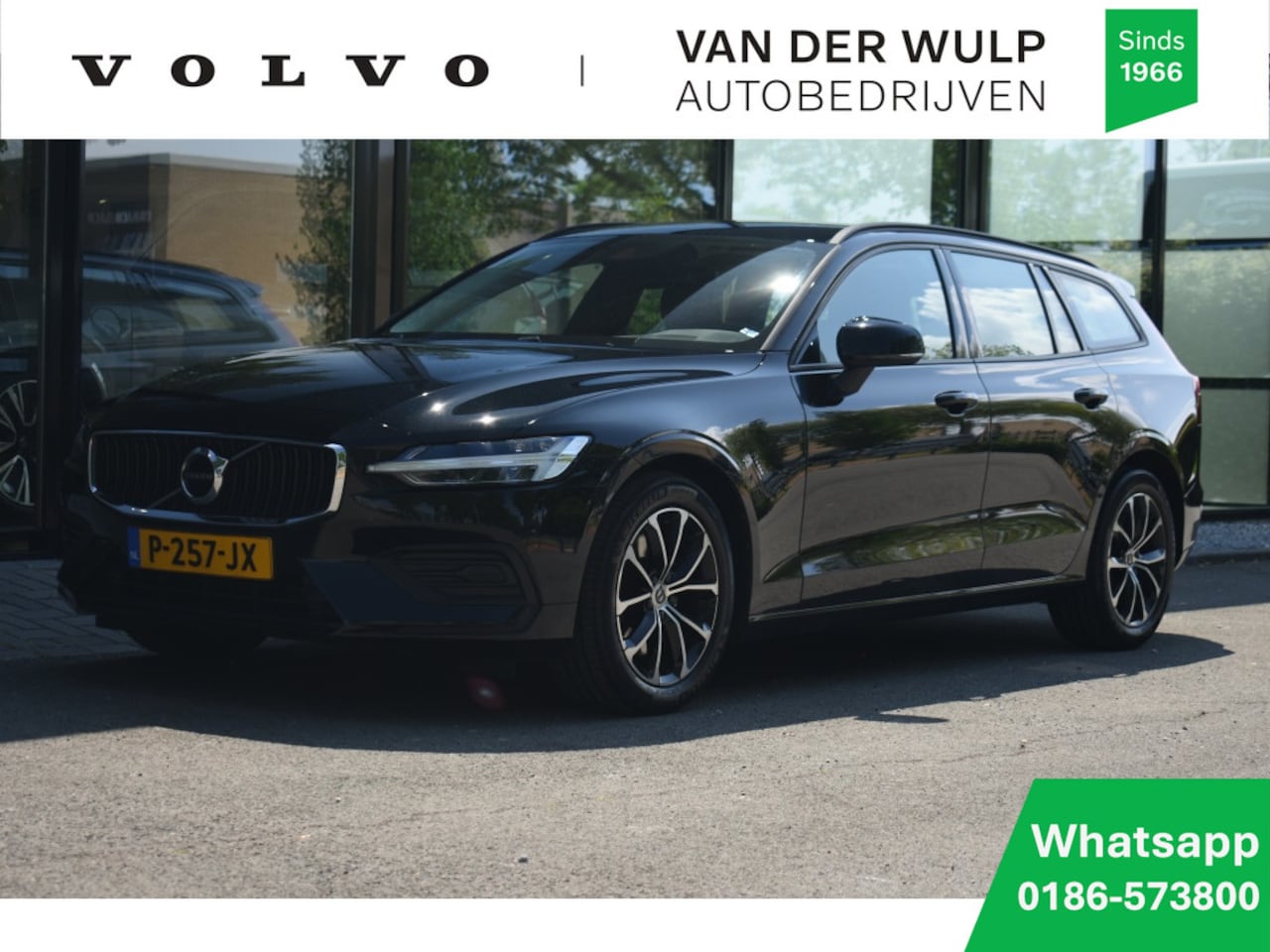Volvo V60 - B3 163pk Core | Camera | Climate | 17'' - AutoWereld.nl